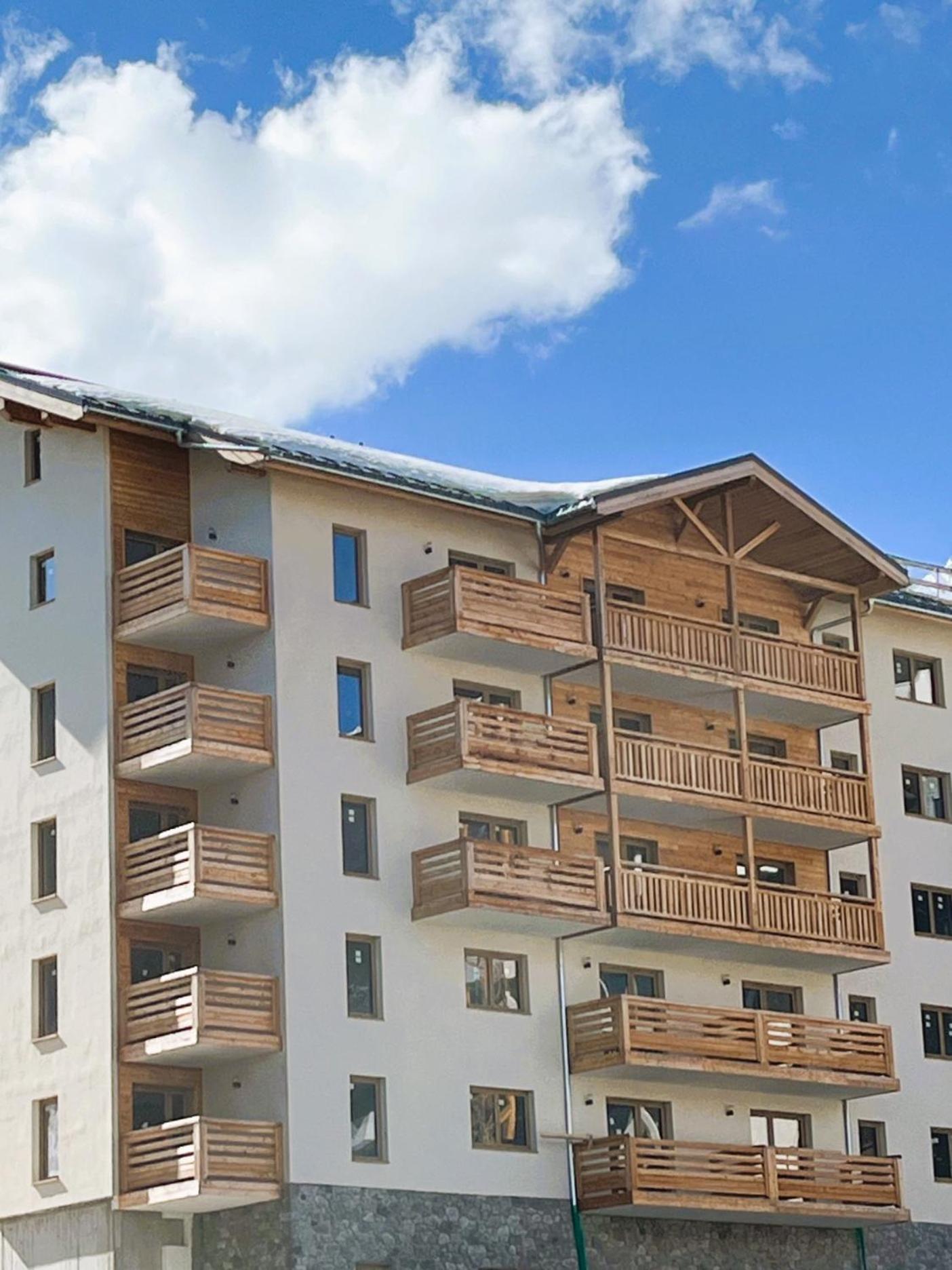 Residence Arya - Living Stone Vars  Ngoại thất bức ảnh